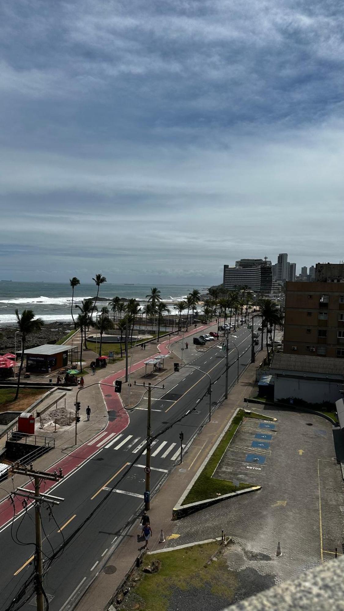 Apartamento Inteiro Frente Ao Mar De Ondina Salvador Buitenkant foto
